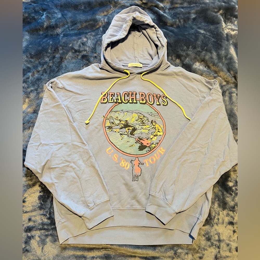 DAYDREAMER Beach Boys 80’s Tour Hoodie🏄‍♂️